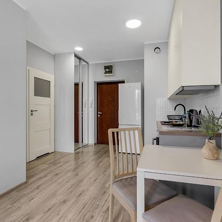 Wlochy Klinkierowa Comfort Apartment Varşova Dış mekan fotoğraf